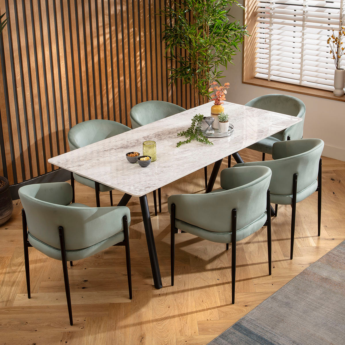Loki Velvet Carver Dining Chair Green dining chair Such Comfort