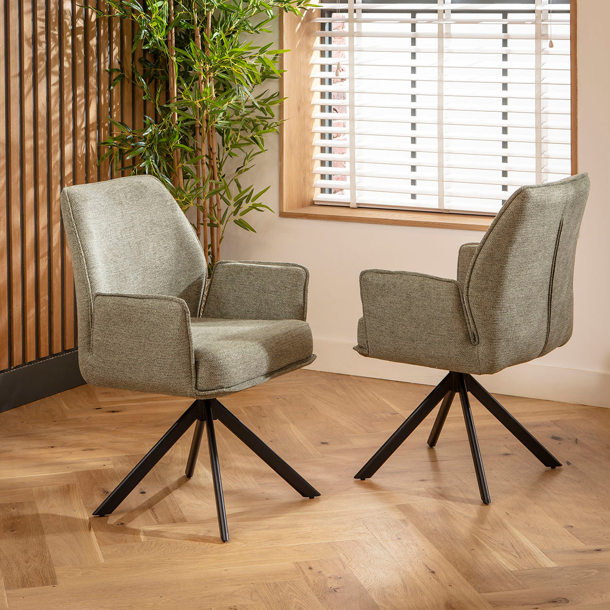 Nina Swivel Carver Dining Chairs Green dining chair Such Comfort
