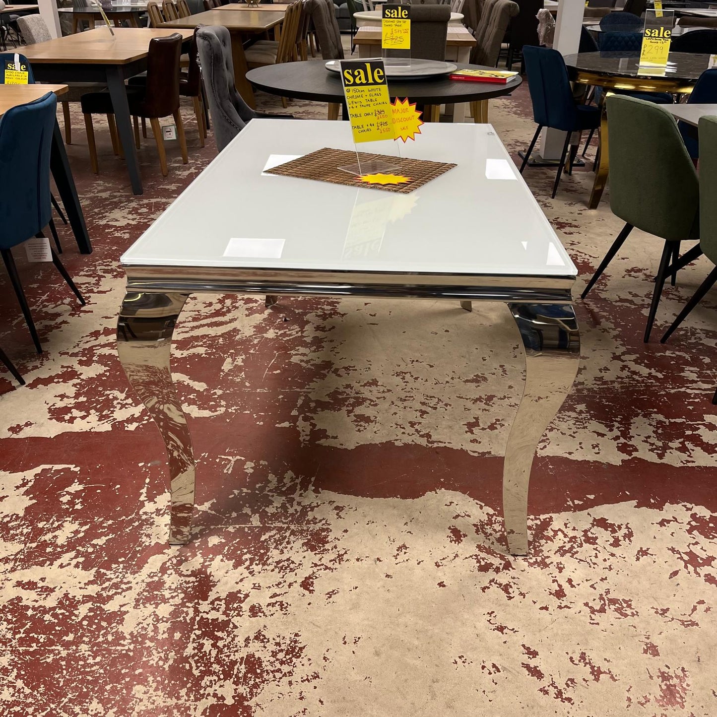 Lewis White Glass & Crome Dining Table Sheffield Discount Furniture