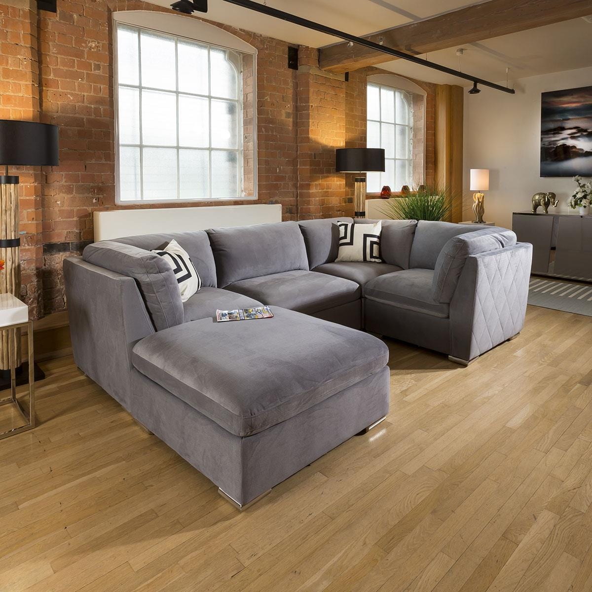 Comfy Charlotte Corner Sofa Medium Grey U Shape 5 Seater Couch 5L Living Room / Sofas / In Stock Sofas Sheffield Discount Furniture