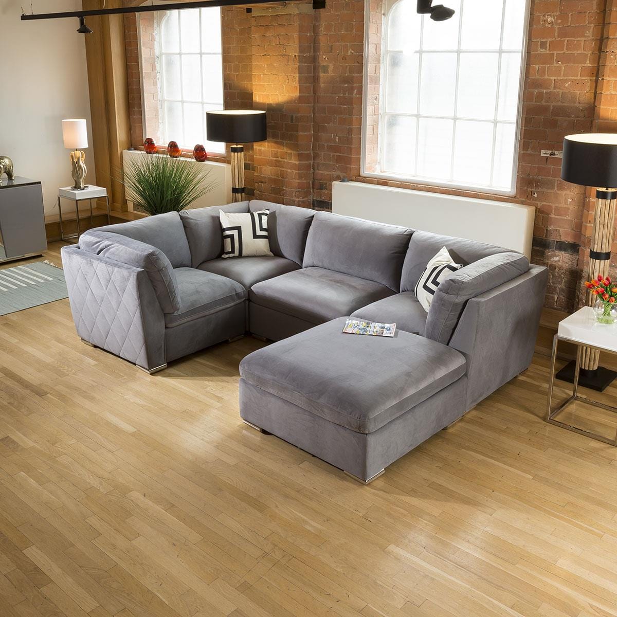 Comfy Charlotte Corner Sofa Medium Grey U Shape 5 Seater Couch 5R Living Room / Sofas / In Stock Sofas Sheffield Discount Furniture