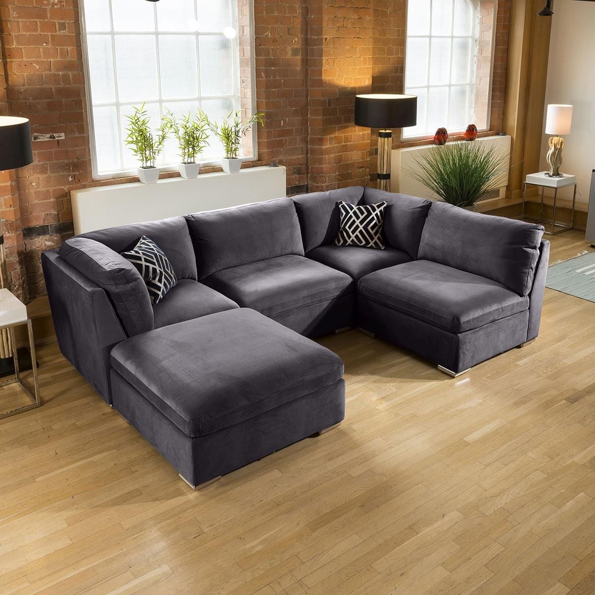 Super Comfy Charlotte Corner Sofa Dark Grey 5 Seater U Shape 3L Living Room / Sofas / In Stock Sofas Sheffield Discount Furniture