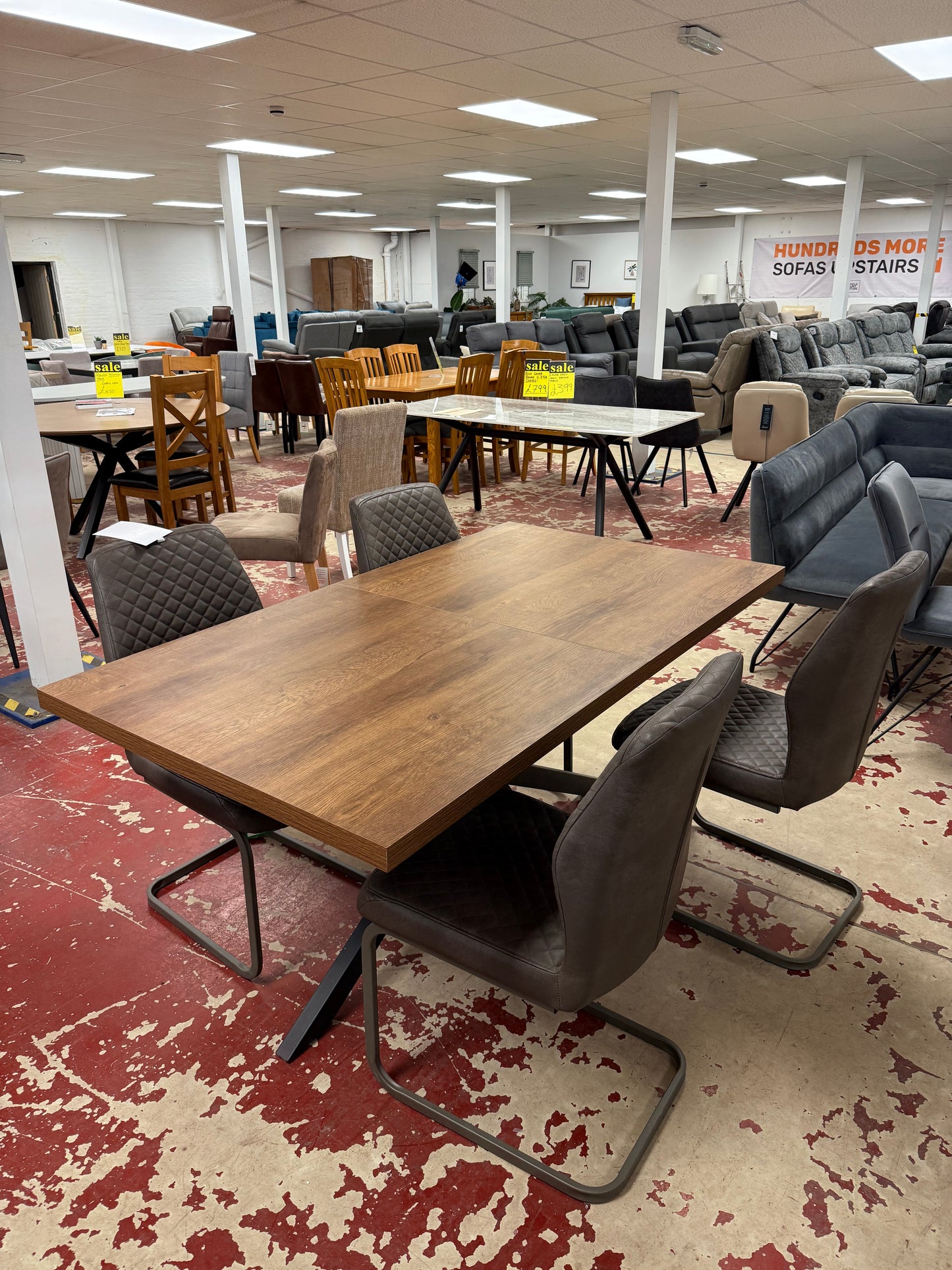 Panama 1.6m extendable table