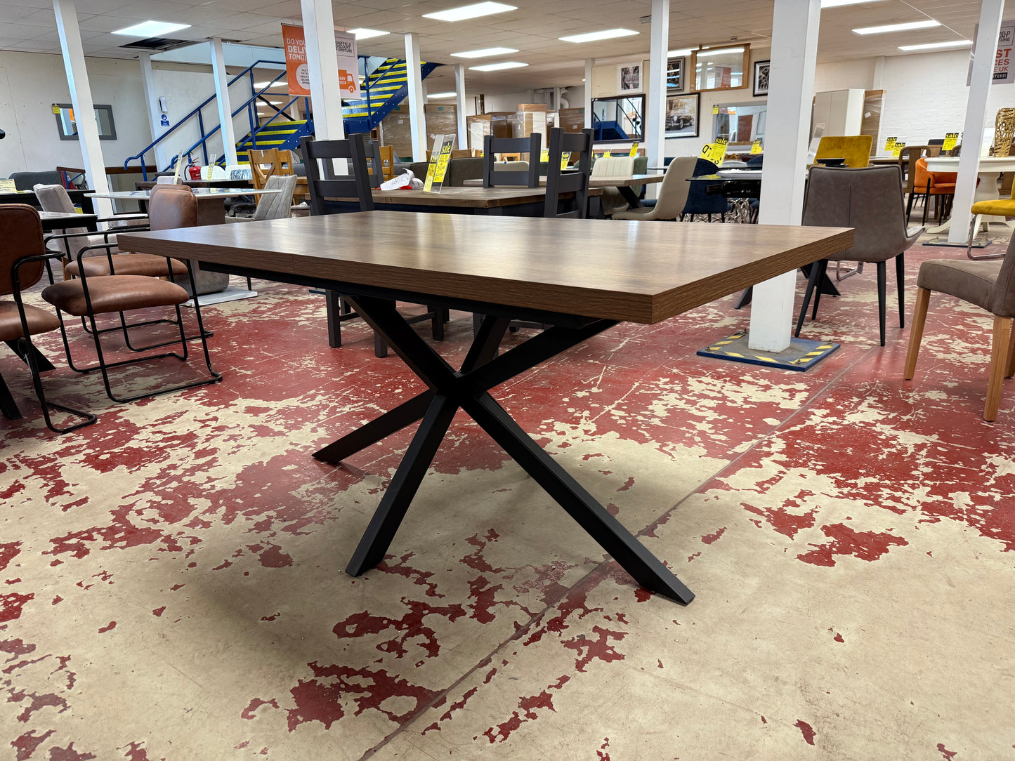 Panama 1.6m extendable table