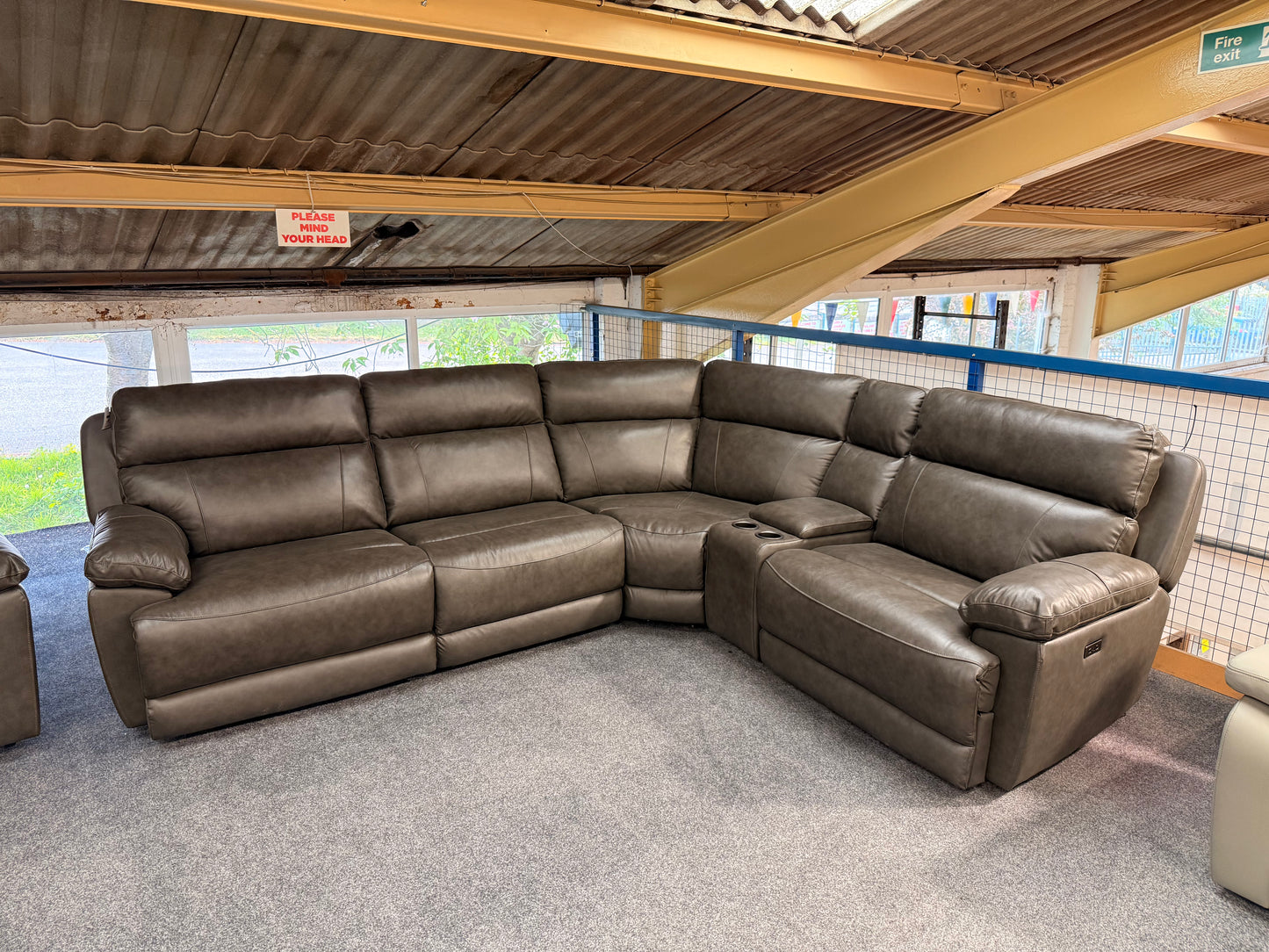 Chris Corner Sofa Power Recliner (Ivory/Charcoal)