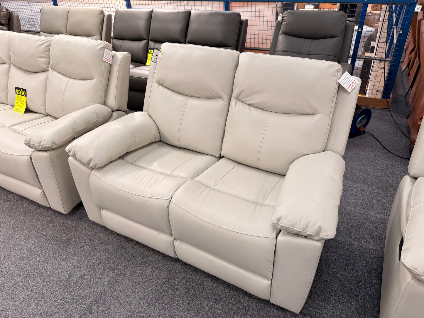 Becks 2-Seater Sofa Power Recliner (Ivory/Caramel)