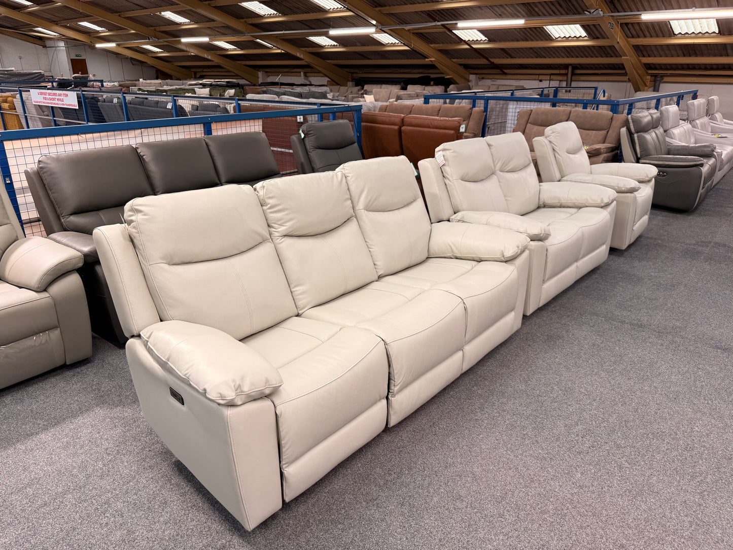 Becks 2-Seater Sofa Power Recliner (Ivory/Caramel)