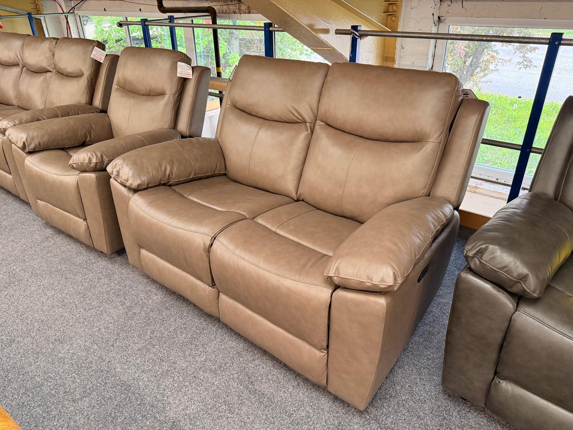 Becks 2-Seater Sofa Power Recliner (Caramel/Ivory) Living Room / Sofas / In Stock Sofas Sheffield Discount Furniture