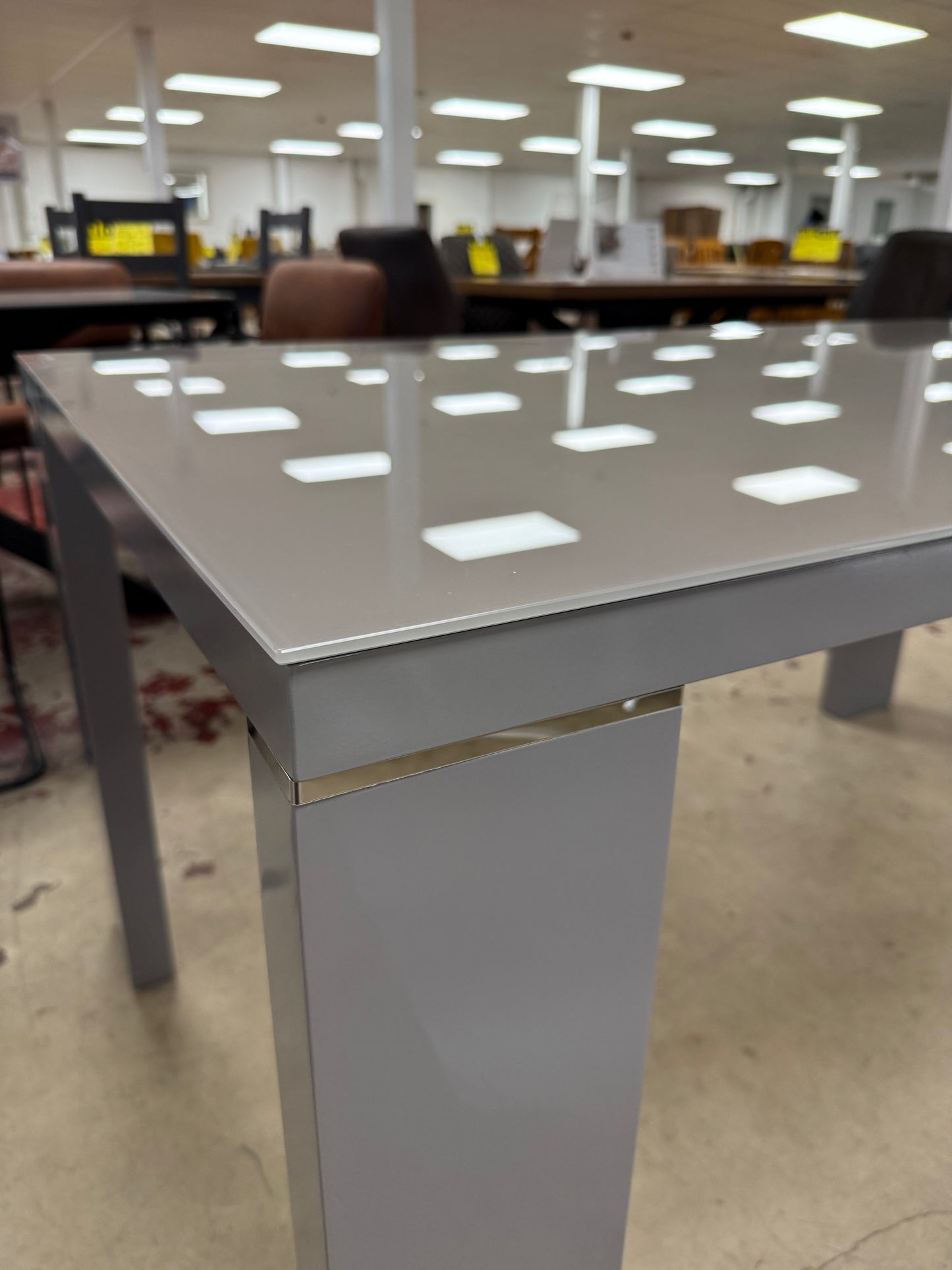 Soho Glass Table + 6 Swivel Chairs
