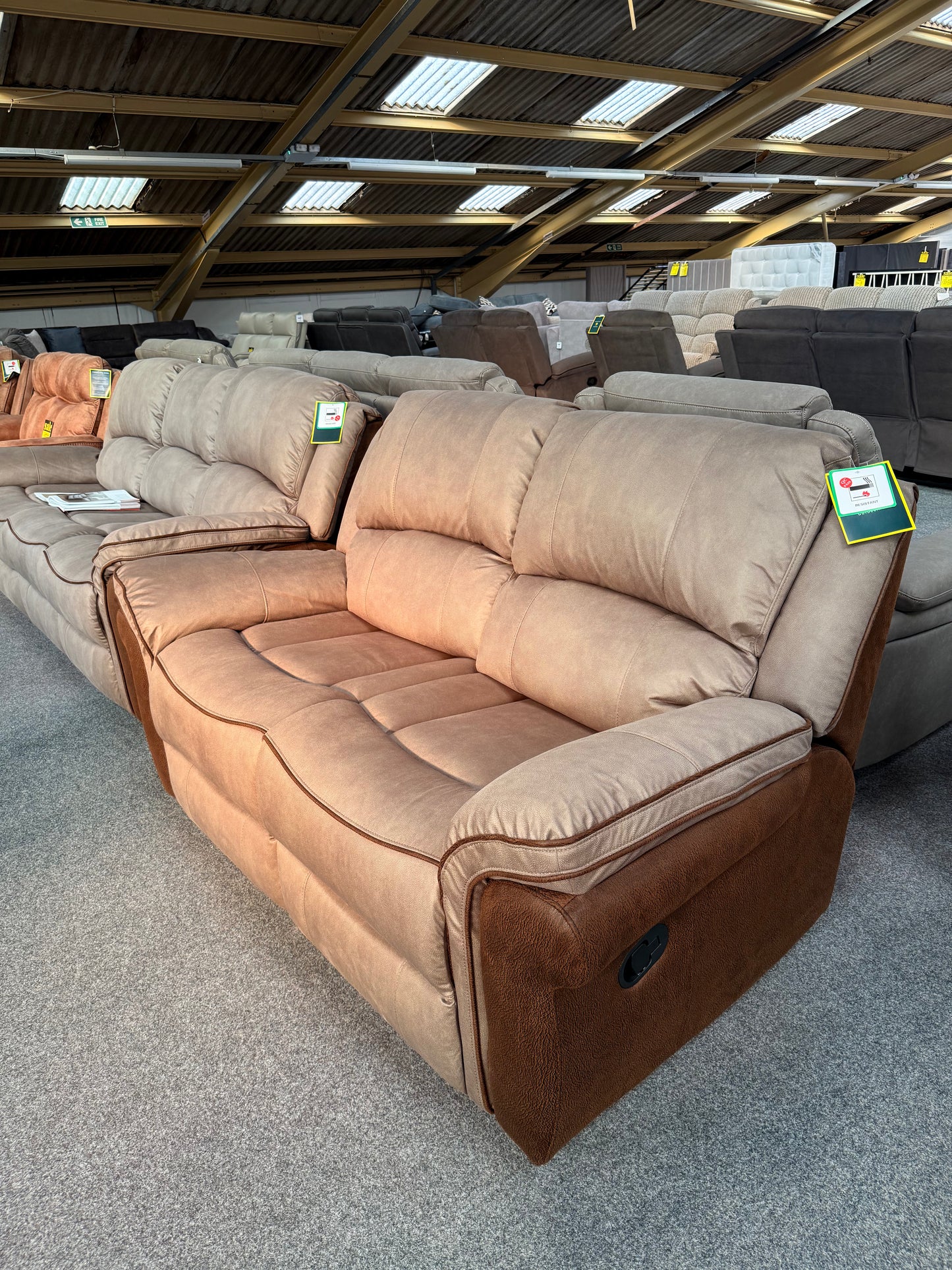 Farnham Reclining Sofa Set (Multiple Options)