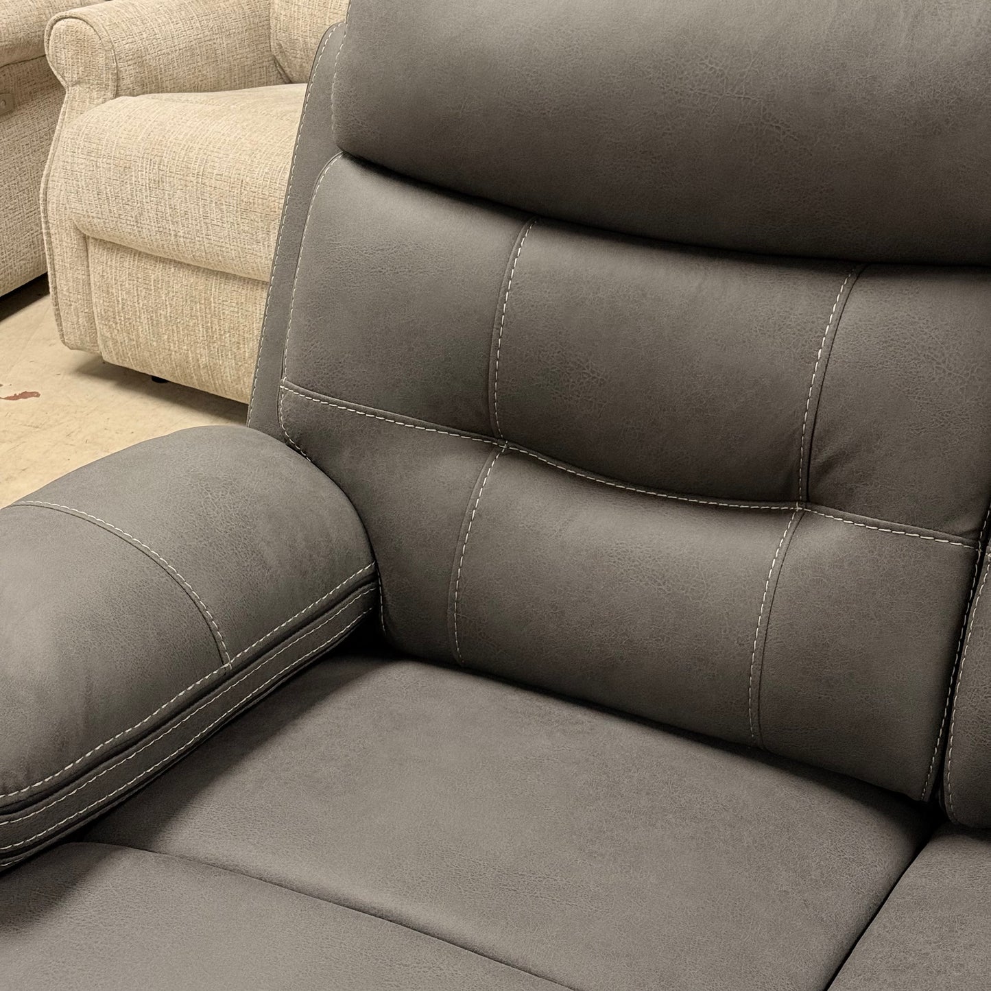 Renzo Grey Power Recliner (multiple sizes)