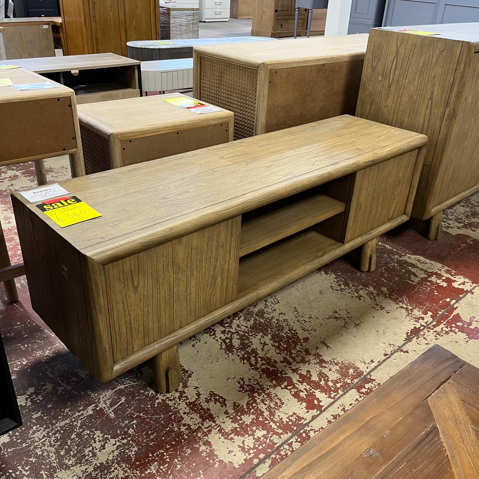 Basset TV Unit Wide With 2 Doors And Shelf Sheffield Discount Furniture