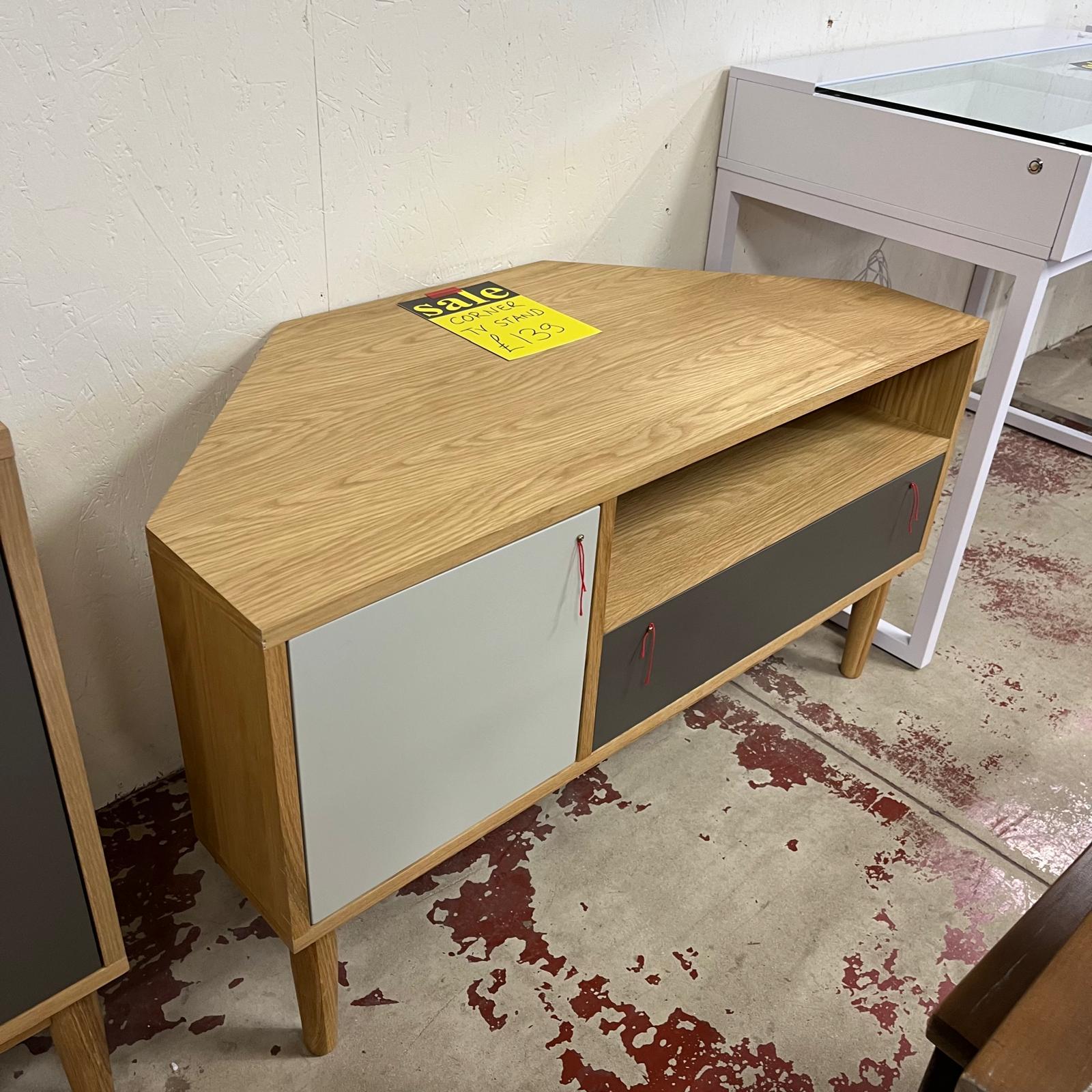 Corner TV Unit With 1 Door 1 Drawer And Shelf Sheffield Discount Furniture