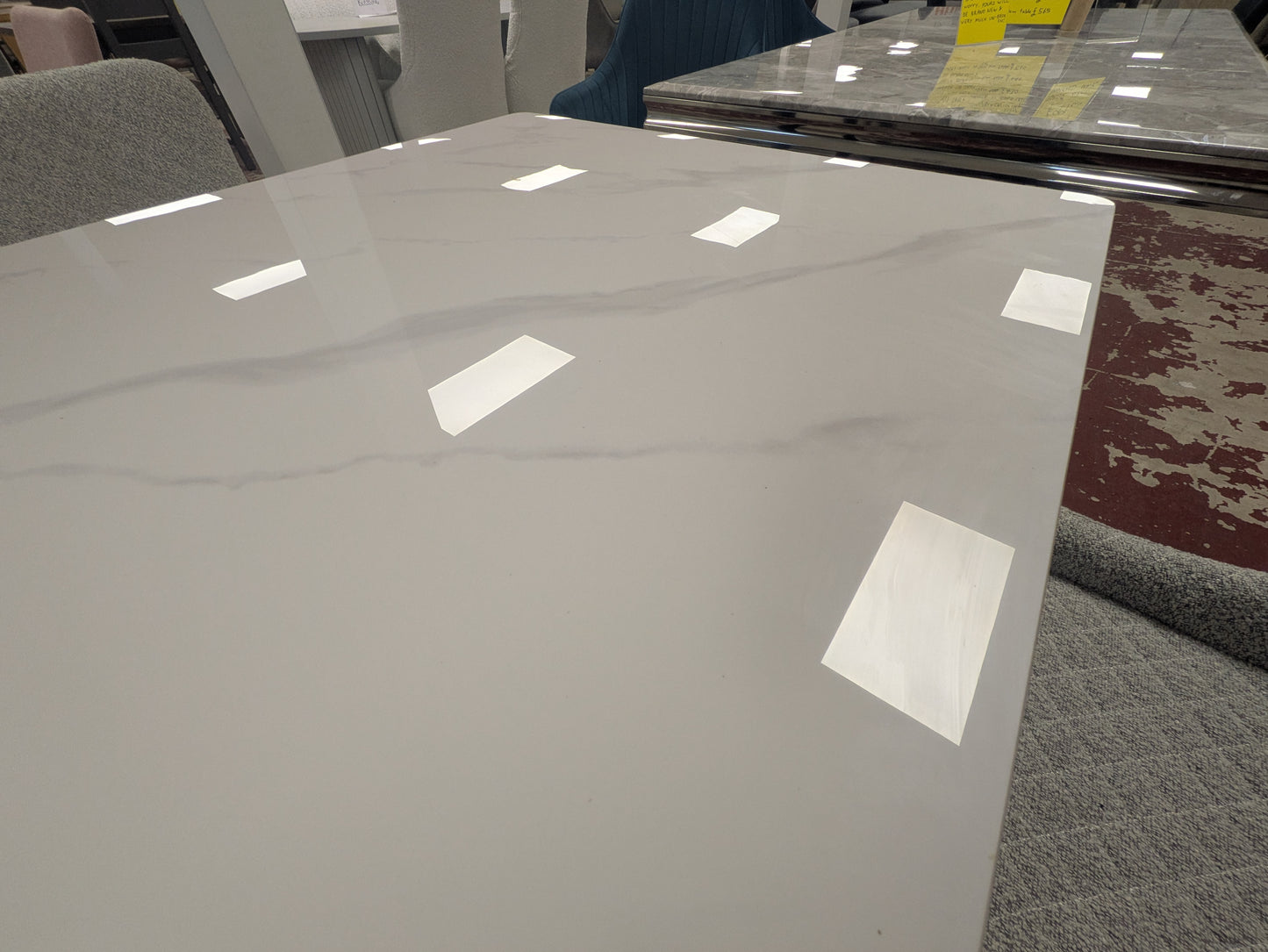 Mono 120cm -180cm extending table (Grey or White)