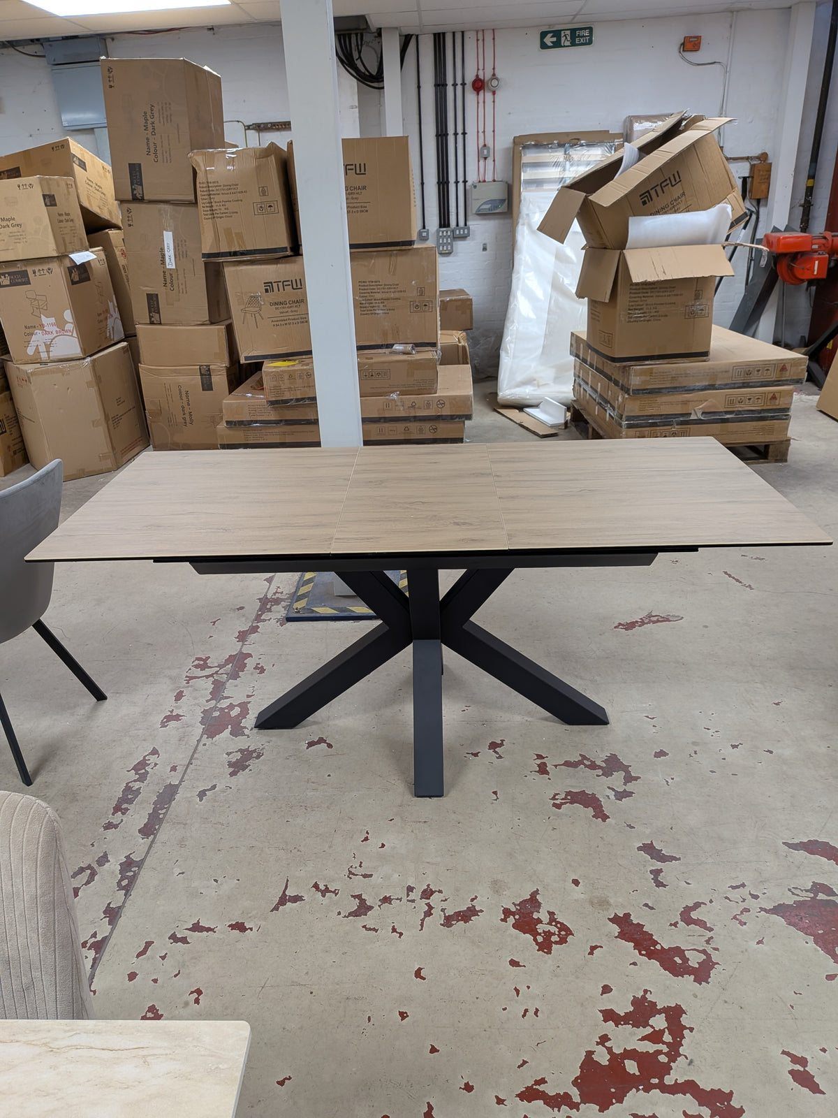Ceramic wood-affect extending dining table